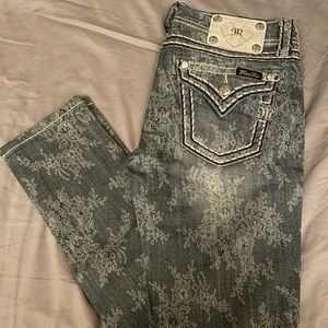 Miss Me straight leg lace jeans 28